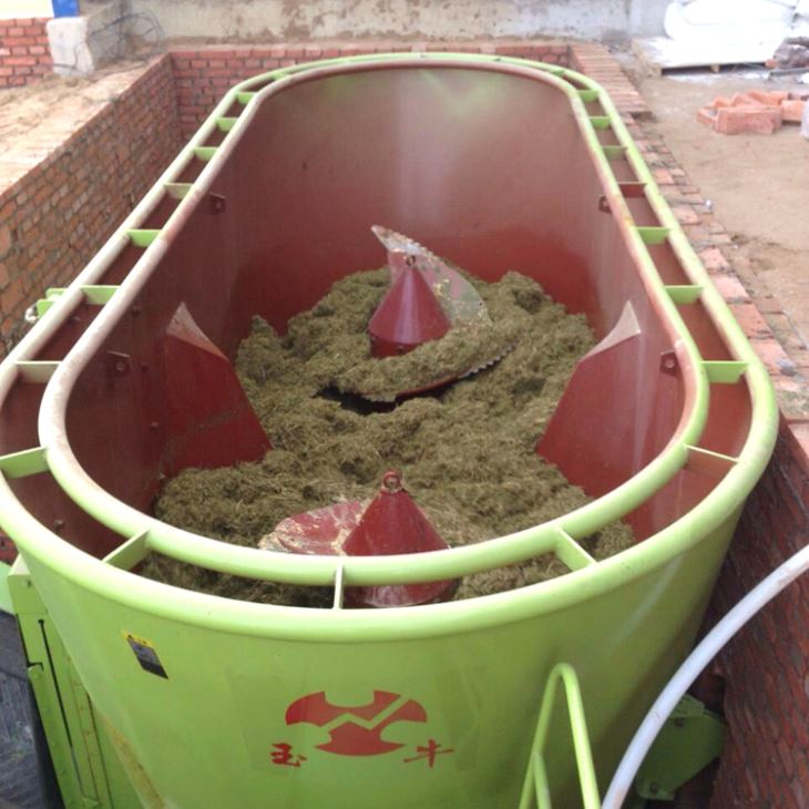 TMR Feed Mixer